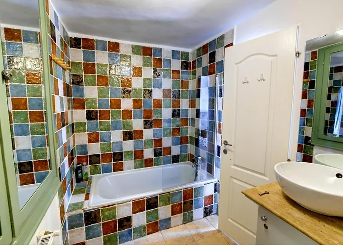 Ultracentral Cozy On Calea Victoriei With Amazing View Bukarest